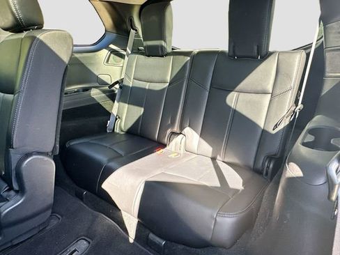 Used 2019 Nissan Pathfinder Platinum image 31