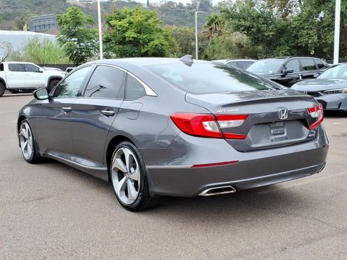 Used 2018 Honda Accord Touring image 7