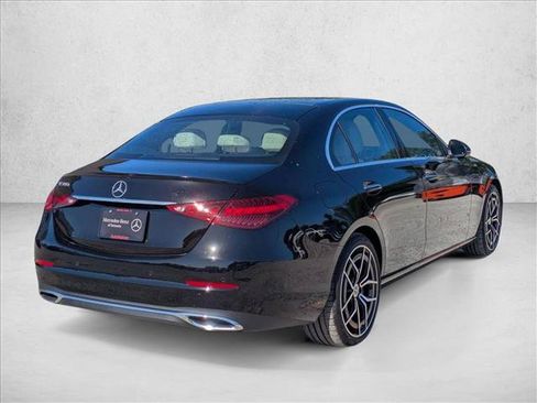 Used 2026 Mercedes-Benz C 300 Sedan image 2