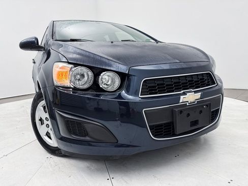 Used 2015 Chevrolet Sonic LS FWD image 7