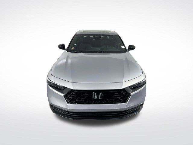 Used 2025 Honda Accord Sport image 27