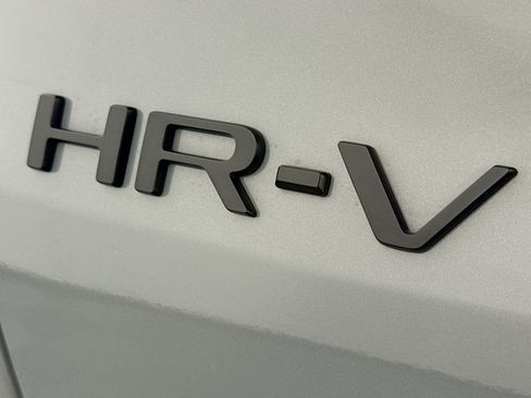 Used 2026 Honda HR-V Sport image 10
