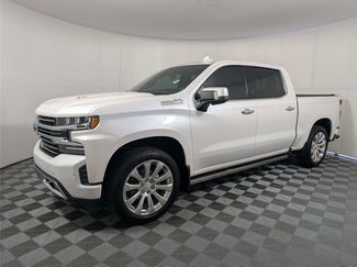Used 2020 Chevrolet Silverado 1500 High Country w/ Technology Package video 2