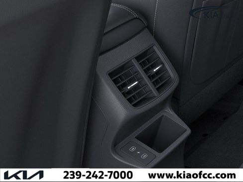 New 2026 Kia Seltos EX image 26