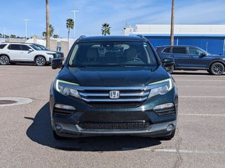 Used 2017 Honda Pilot Touring video 2