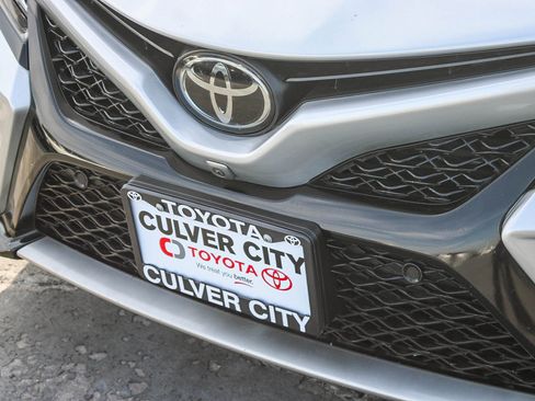 Certified 2020 Toyota Camry XSE image 6