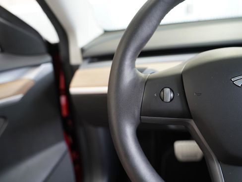 Used 2022 Tesla Model 3 Performance image 13