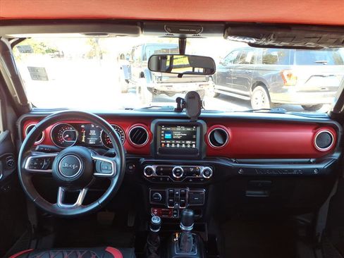 Used 2021 Jeep Wrangler Unlimited Rubicon image 19