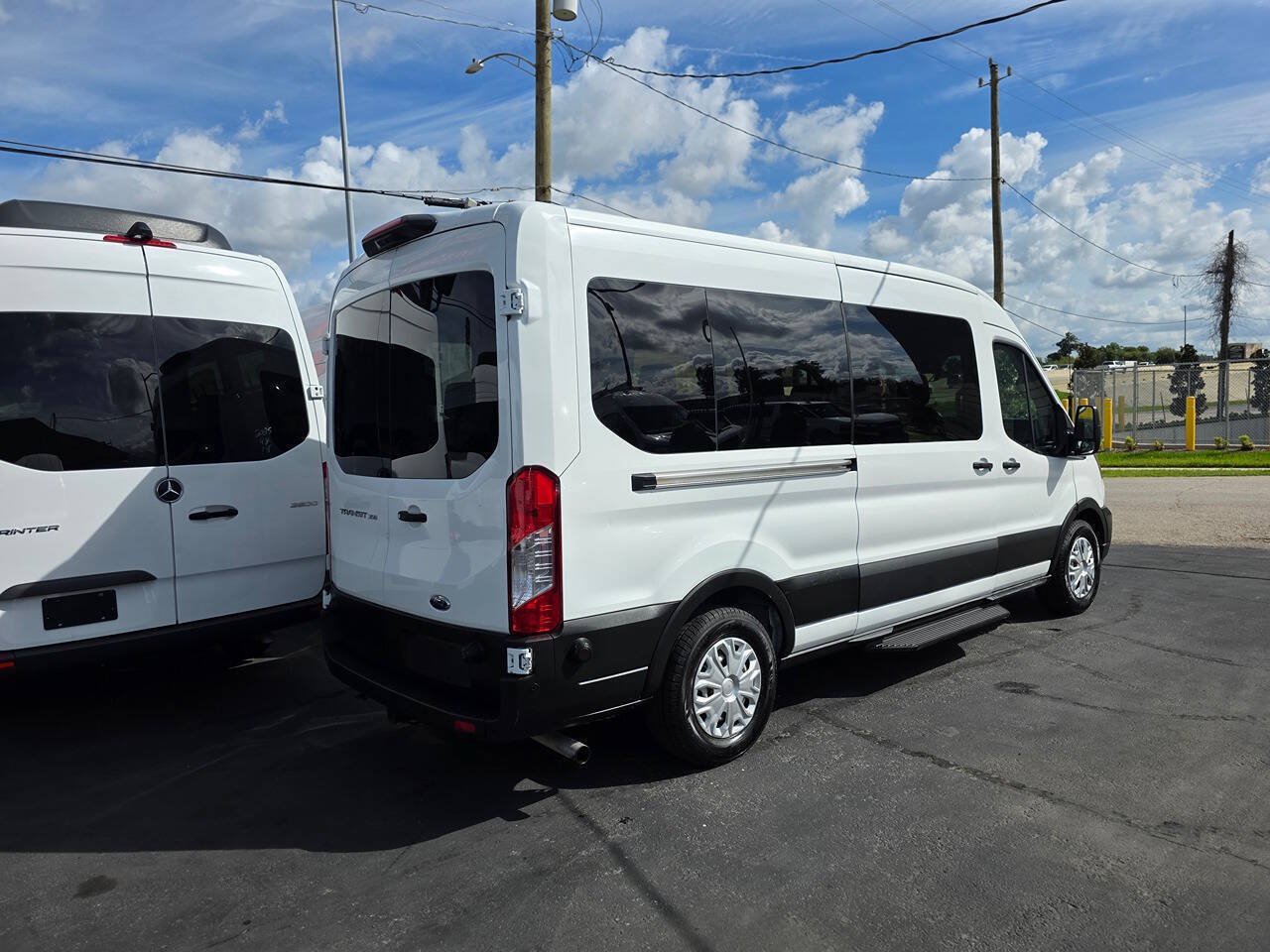 Used 2020 Ford Transit 350 XL RWD image 6