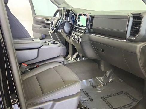 Used 2023 Chevrolet Silverado 1500 LT image 35