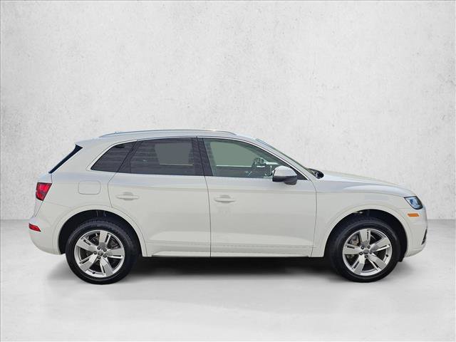 Used 2018 Audi Q5 2.0T Premium Plus w/ Premium Plus Package AWD/4WD image 4