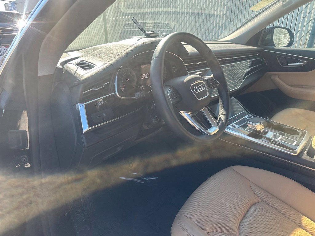 Used 2023 Audi Q8 Premium Plus w/ Premium Plus Package AWD/4WD image 11