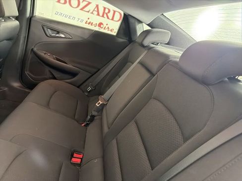 Used 2018 Chevrolet Malibu LT FWD image 13