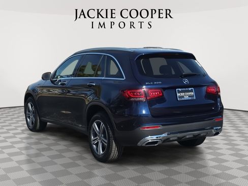 Used 2022 Mercedes-Benz GLC 300 image 7