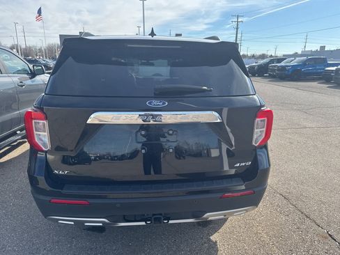Certified 2023 Ford Explorer XLT w/ Equipment Group 202A image 25