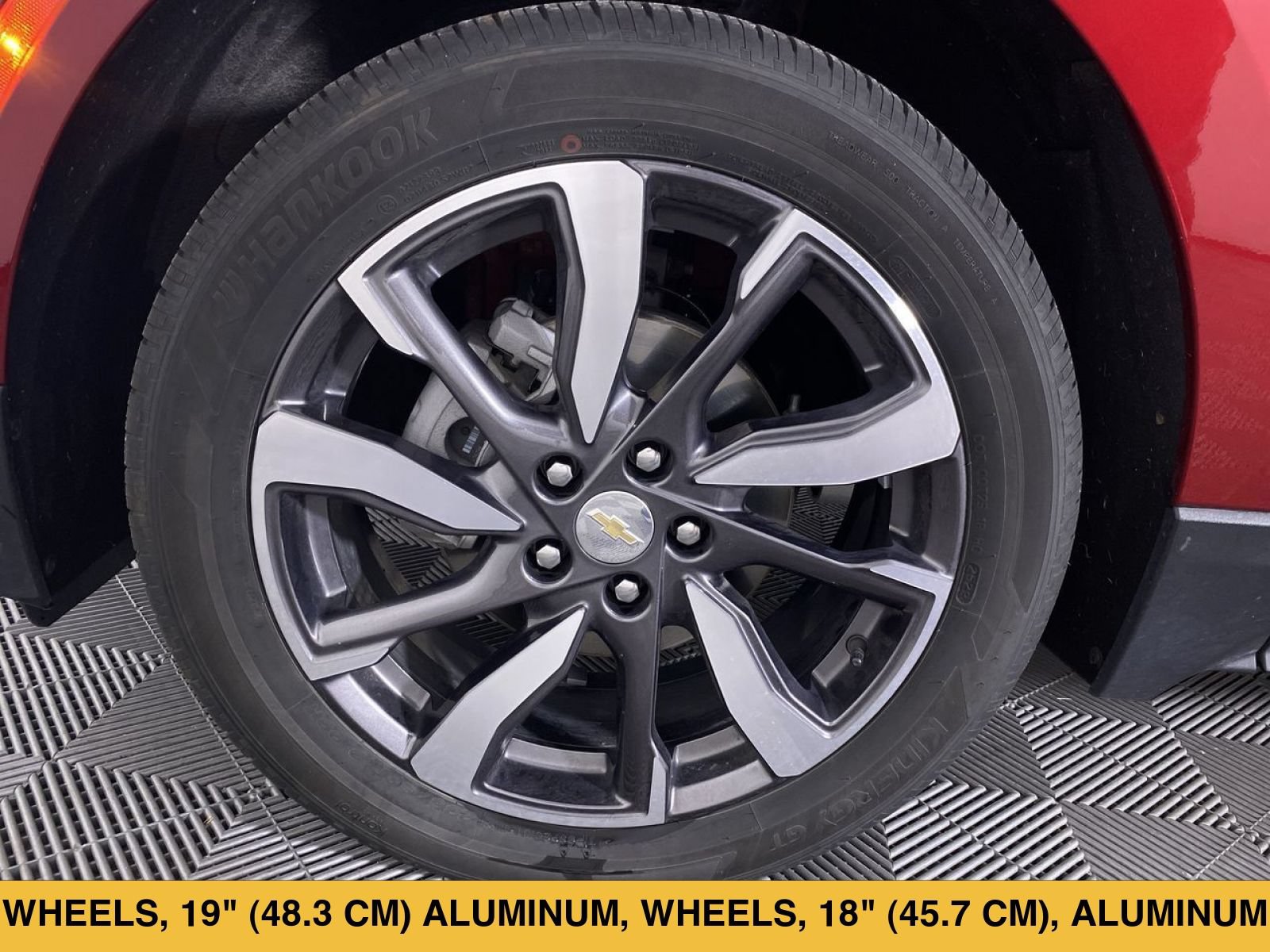 Certified 2024 Chevrolet Equinox Premier FWD image 16