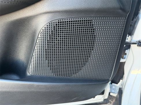 Used 2024 Alfa Romeo Tonale Ti w/ Premium Interior Package image 13