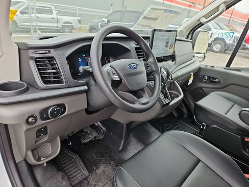 New 2026 Ford Transit 250 148 Medium Roof RWD image 20