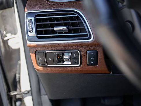 Used 2022 Lincoln Navigator L Reserve AWD/4WD image 14
