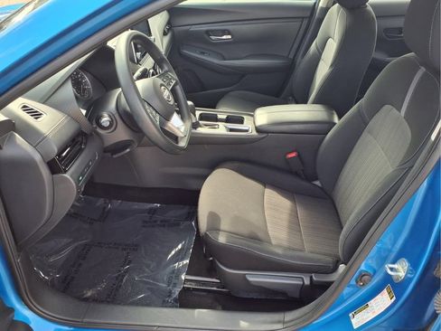 Used 2024 Nissan Sentra SV FWD image 21