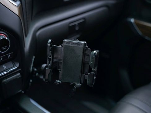 Used 2022 Chevrolet Silverado 3500 High Country w/ Z71 Off-Road Package image 20