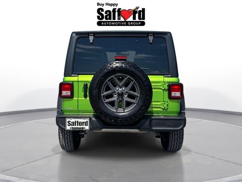Used 2026 Jeep Wrangler Unlimited Sport AWD/4WD image 6