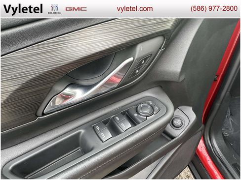 Certified 2023 GMC Terrain SLE w/ Driver Convenience Package image 16