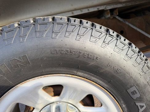 Used 2008 Ford Ranger XLT image 12