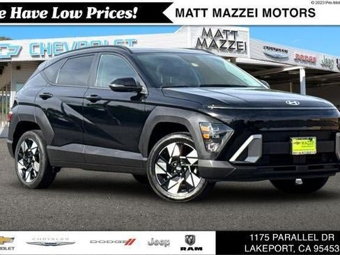 Used 2024 Hyundai Kona SEL AWD/4WD image 1