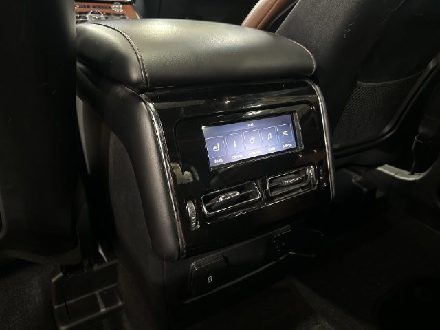 Used 2024 Lincoln Aviator Reserve w/ Jet Package AWD/4WD image 31