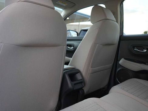 New 2026 Honda HR-V LX image 12