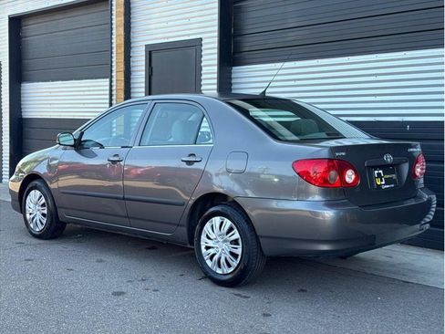 Used 2005 Toyota Corolla S image 8