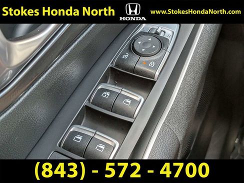 Used 2021 Kia Sorento S FWD image 29