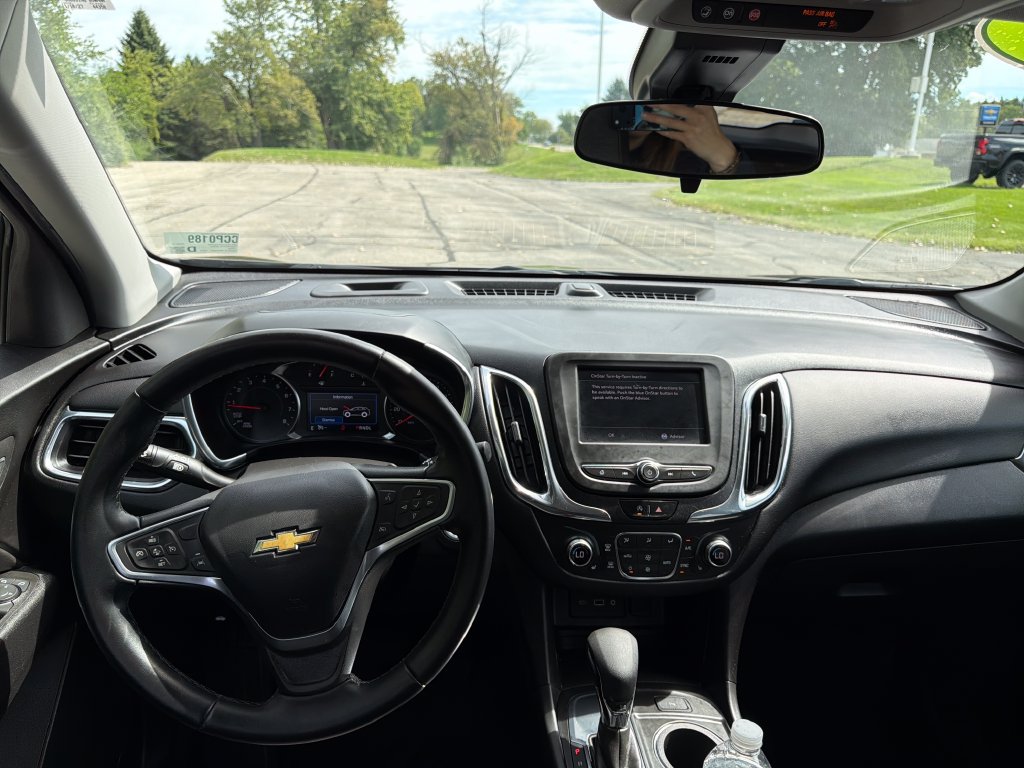 Used 2023 Chevrolet Equinox LT FWD image 24