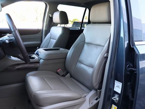 Used 2019 GMC Yukon SLT w/ Open Road Package image 11