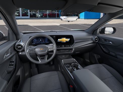 New 2026 Chevrolet Equinox LT w/ Safety and Technology Package image 39