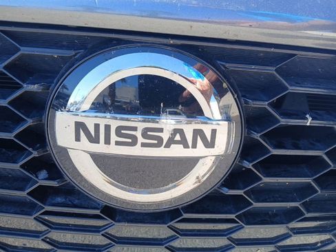 Used 2022 Nissan Altima 2.5 SV FWD image 2