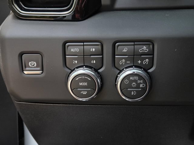 New 2026 GMC Sierra 2500 AT4X w/ LPO, Black Badging Package AWD/4WD image 24