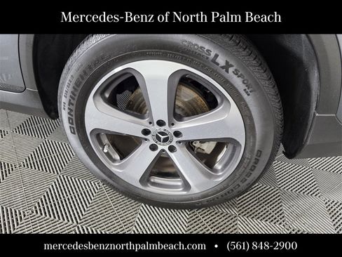 Certified 2021 Mercedes-Benz GLC 300 image 17