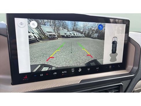 Used 2025 Ford Bronco Sport Big Bend w/ Convenience Package image 16