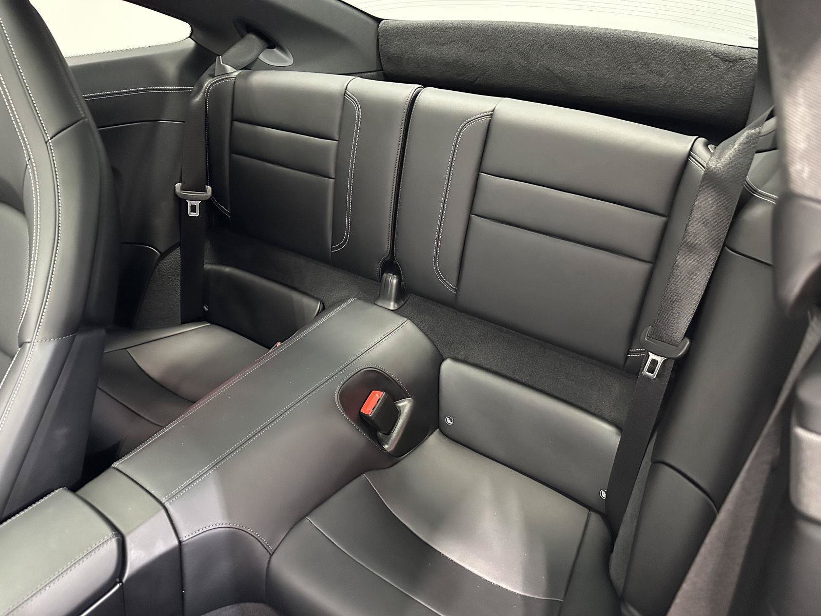 Certified 2025 Porsche 911 Carrera w/ Premium Package RWD image 32