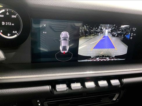 Used 2022 Porsche 911 GT3 image 21