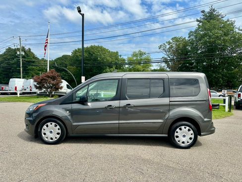 Used 2021 Ford Transit Connect XLT FWD image 5