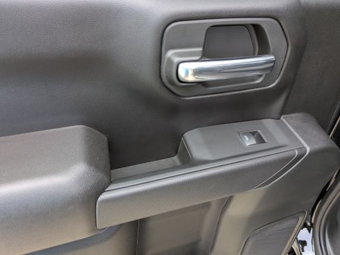 Used 2024 Chevrolet Silverado 1500 Custom RWD image 12