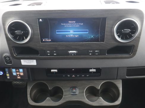 New 2023 Mercedes-Benz Sprinter 3500 image 8