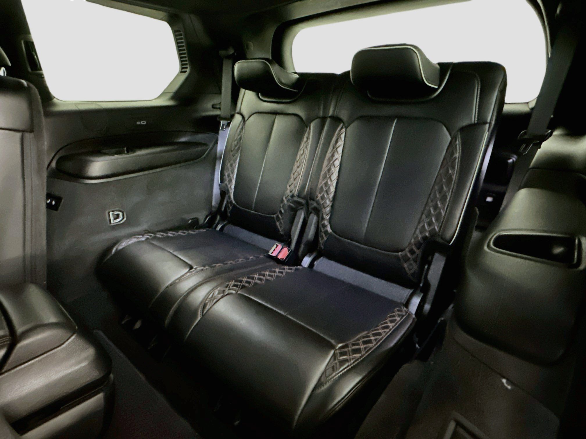 Used 2023 Jeep Grand Cherokee L Summit AWD/4WD image 31