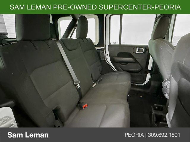 Used 2022 Jeep Wrangler Unlimited Sahara AWD/4WD image 24