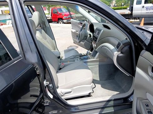 Used 2009 Subaru Forester 2.5X Limited image 22