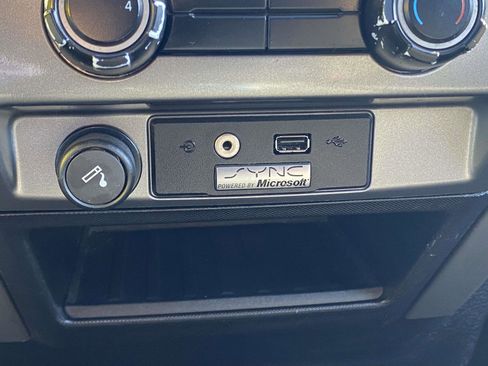 Used 2011 Ford F150 XLT w/ XLT Convenience Pkg image 25