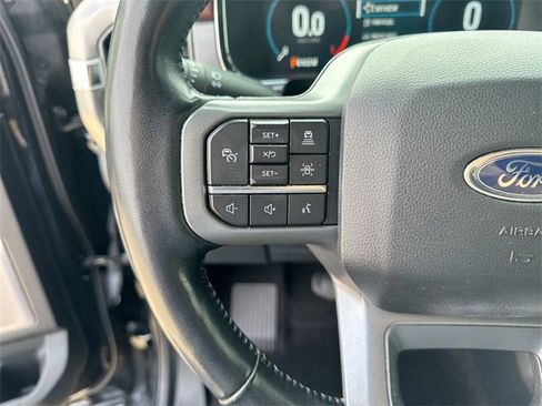 Certified 2022 Ford F150 Lariat w/ Equipment Group 502A High image 32